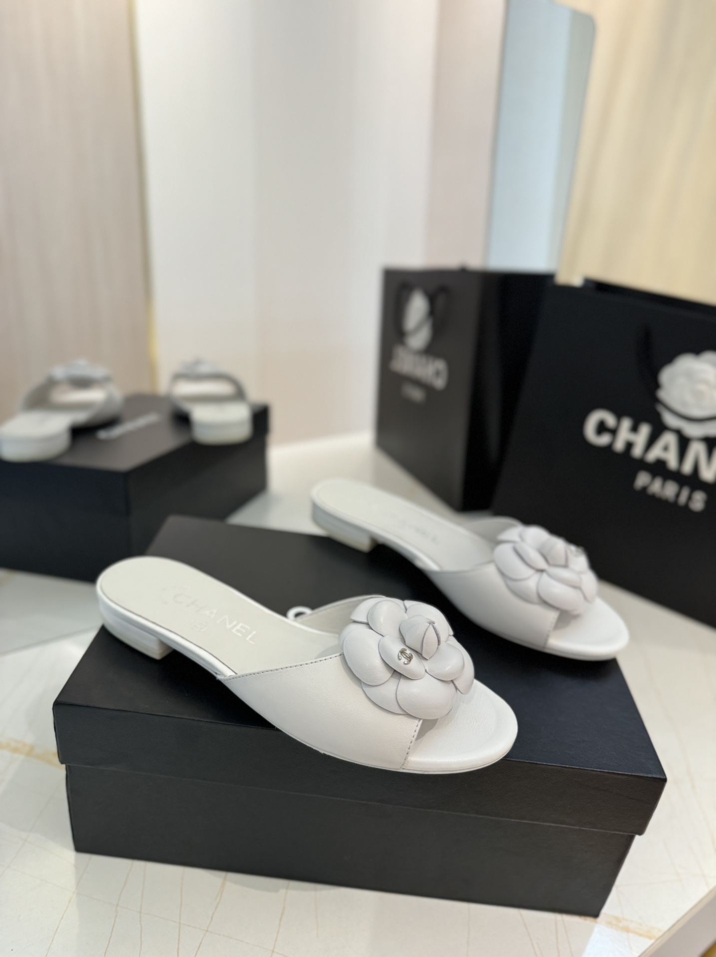 Chanel sz35-39 02